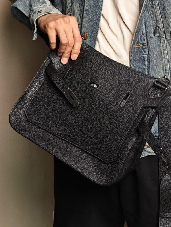 GPC Mode Jypsiere 34CM Men’s Shoulder Bag CK89 Noir TC Leather PHW