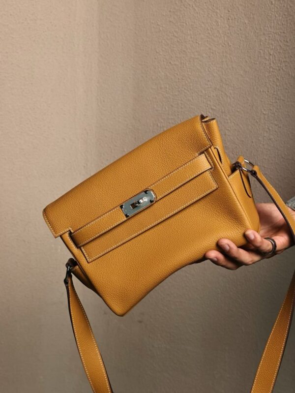 GPC Mode Kelly Messenger 27CM Togo Leather CK21 Naturel Sable PHW