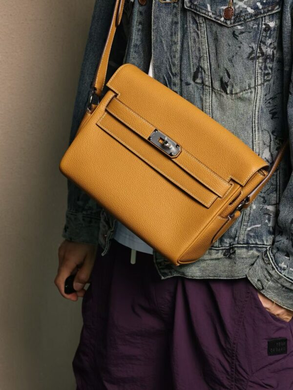 GPC Mode Kelly Messenger 27CM Togo Leather CK21 Naturel Sable PHW