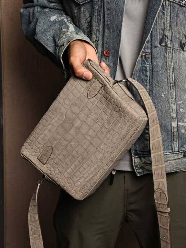 GPC Mode Kelly Messenger 27CM Vert De Gris Frosted Crocodile Leather PHW