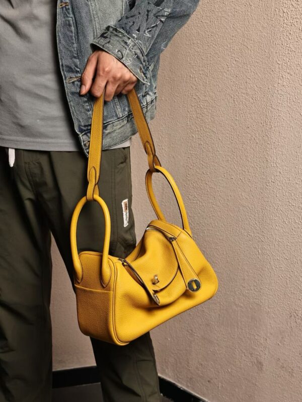 GPC Mode Lindy 26CM 9D Amber Togo Leather PHW