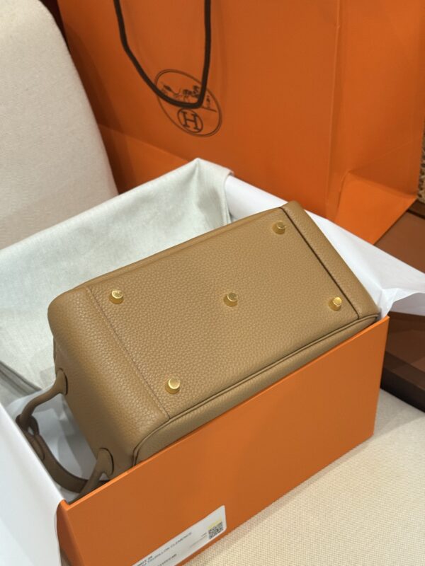 GPC Mode Lindy 26CM Women’s Shoulder Bag TC Leather 4B Biscuit GHW
