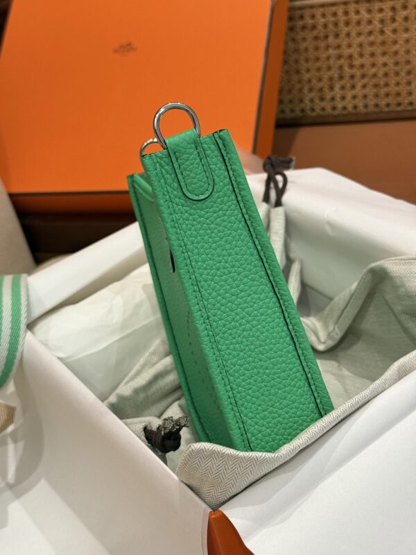 GPC Mode Evelyne Mini 16CM TC Leather 0Z Vert Comics With Striped Strap