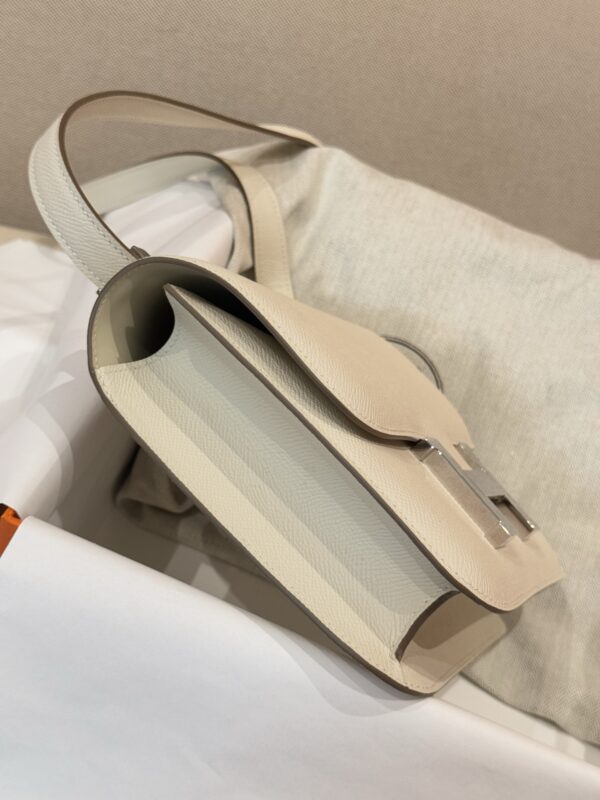 GPC Mode Constance 24CM With Mirror CK10 Craie Epsom Leather PHW