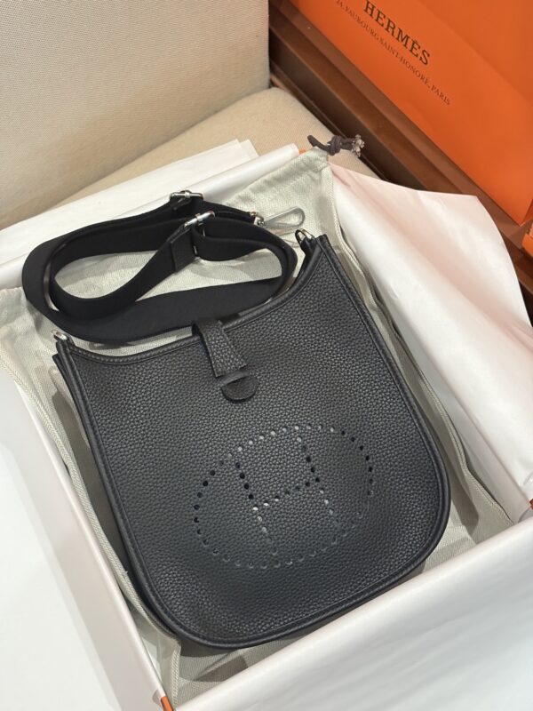 GPC Mode Evelyne 23CM CK89 Noir TC Leather PHW Hardware