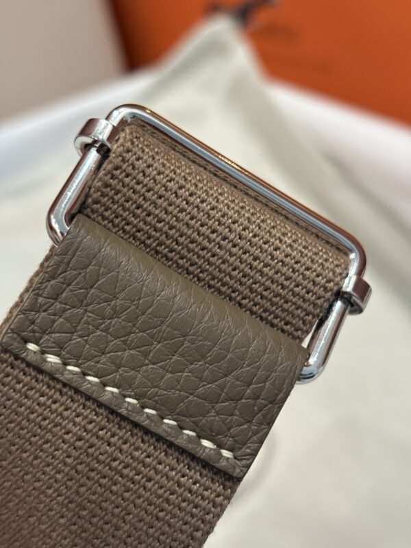 GPC Mode Evelyne 23CM TC Leather CK18 Etoupe PHW Hardware